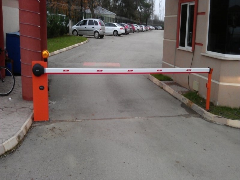 Kollu Bariyer Sistemleri